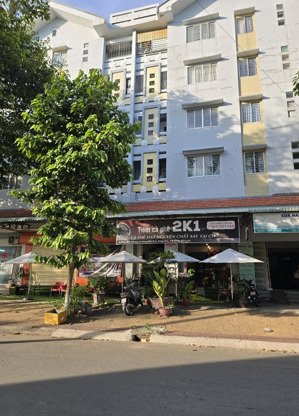 bán căn hộ shophouse 3 phòng ngủ diện tích lớn gần 200m - chính chủ bán