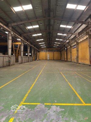 cho thuê kho xưởng dt chia nhỏ : 450m - 900m - 1200m - 4500m2 liên ninh - thanh trì