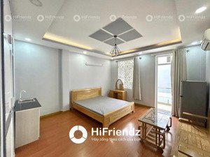 căn hộ dịch vụ ban công, rộng rãi ở sát hậu giang q6