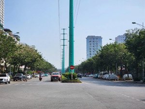 cho thuê shophouse 128m2 xây thô căn góc tại thành phố giao lưu, 43 triệu vnd