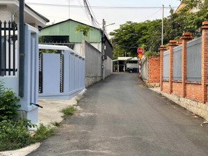 cần bán lô đất mặt tiền nhựa long phước tp - bà rịa - vũng tàu: 1000m2