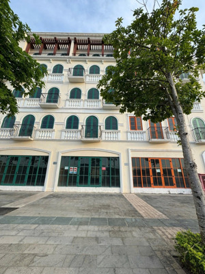 cần bán căn nhà trục đường to l3 sun grand city new an thới đã có sổ đỏ.120m2 trục đường 20,5m.