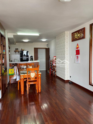 cho thuê căn 3 pn 100m2 full nội thất tại cc newtown thủ đức giá thuê 12tr/ tháng nhận nhà t6/2025