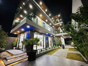 cho thuê villa sân vườn mặt tiền nguyễn đình thi, hoà xuân view sông cực mát mẻ