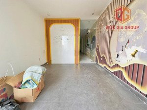 cho thuê nhà đẹp 1 trệt 2 lầu khu d2d võ thị sáu phường thống nhất