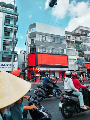 cho thuê mat đường 3/2 quận 10 ngang 12m duy nhất 4 lầu thang máy - giá chỉ 80tr/tháng