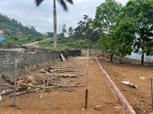 bán 200m2 đất mặt bãi dài sát đại học quốc gia. full thổ cư