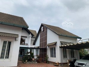 bán biệt thự quận 9 gần suối tiên ,sân golf và ga metro quận 9 thủ đức