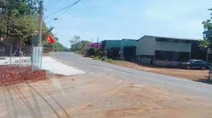 dt 753 tân phước đồng phú,bp cần ra gấp 3 lô đất dt 210m2 giá 250tr , sổ riêng gần kcn