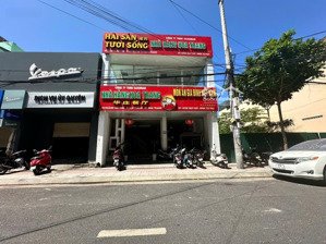 nhân - nhà hàng hoàng văn thụ ngang 8m bán 42tỷ