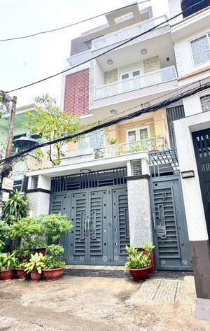 hàng hiếm, biệt thự (7 x 18) nở 9m, hẻm 7.5m, 50m ra mặt tiền thích quảng đức chỉ 170tr/m2