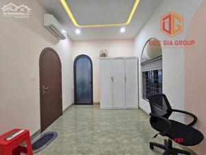 Nhà bán phường Tân Phong, gần khu cư xá Phúc Hải đường Hồ Hòa sổ hồng 188m2 giá 6.5 tỷ
