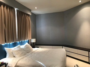 bán căn hộ 5 sao sang trọng hiện đai, biển trần phú nha trang. sổ hồng chuẩn chỉnh