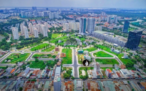 mở bán các nền thổ cư lê văn lương, q7. gần sc vivo. diện tích 80m2 giá 2 tỷ 550. sổ riêng có sẵn