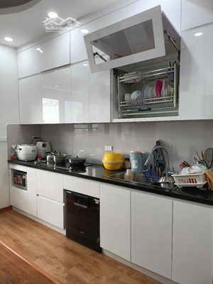 cho thuê căn hộ chung cư gelexia 885 tam trinh, yên sở, hoàng mai 70m2 2pn full 9tr