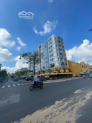 chung cư 2 phòng ngủ, view sông đường bình đông, sổ hồng riêng ngân hàng cho vay cao!