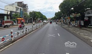 bán nhà mặt tiền 6.55m và tổng dt 329.5m2, 18 tỷ tại trảng dài, biên hòa, đồng nai, giá cực chất
