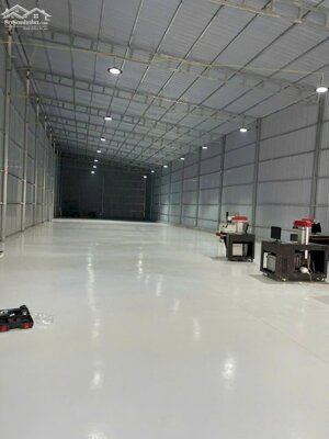 Cho Thuê Kho Xưởng 560m² – Gần Cổng Chào Hoài Đức, Đường QL32