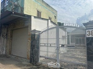 cho thuê giá rẻ 800m2 mặt tiền đường quốc lộ 22