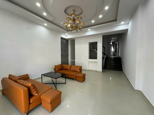bán nhà 4 tầng 2 mặt tiền ngô quyền, đà lạt, 125m2 sổ đã hoàn công có view, giá chỉ 9.5 tỷ