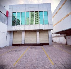 mặt bằng kinh doanh ql 13 trung tâm tdm 15x95m. (1324m2) 1tr 1 lầu thông suốt