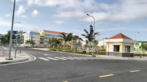 bán nhà mặt phố, (9,5 x 11) 3 lầu. 105m2, 18,5 tỷ tại phường 6, tân bình