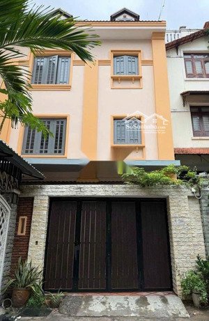 cho thuê villa hxh 282 nguyễn trọng tuyển phú nhuận