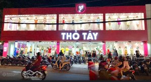 chính chủ cho thuê nhà 190 võ văn ngân, thủ đức . dt ngang 22m . giá chỉ 180tr. lh 0901686298.