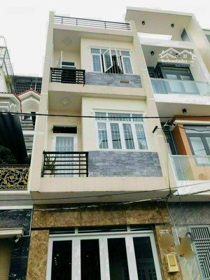 căn duy nhất mặt tiền nguyễn trọng tuyển dt 4.1 x 21m 3 lầu giá chỉ 17.5tỷ còn tl