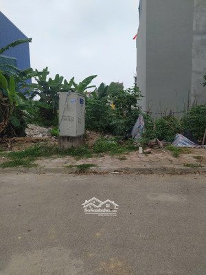 chính chủ bán mảnh đất dịch vụ tại phú lương hà đông 50m2, chỉ hơn 8 tỷ.