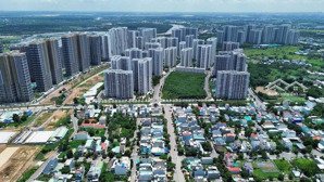 chính chủ gửi cần bán nhanh nền 8x20 đối diện công viên khu tđc phước thiên giá tốt chỉ 8,2 tỷ.