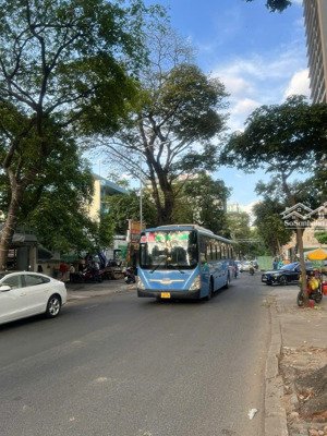 ngộp bank - bán gấp nhà 2 mặt tiền nguyễn tiểu la, p. 8. (dt: 3,5x12m) - 3 tầng