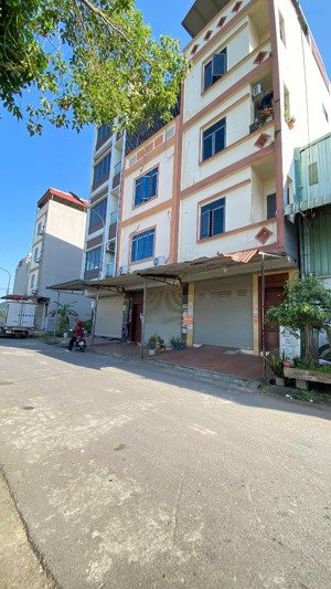 bán tòa nhà dòng tiền đẹp tại kcn đại đồng - hoàn sơn, 6,2 tỷ, 90m2
