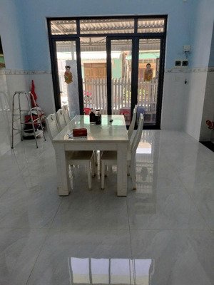 bán nhà 3 tầng mặt tiền đường nguyễn phan vinh, tt. cần thạnh, dtsd 360m2, giá 9.9 tỷ