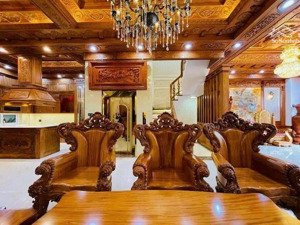 bán toà nhà mặt tiền lâm văn bền quận 7. 8m x 50m. hầm + 9 tầng. hđt 550tr/th. giá 100 tỷ tl