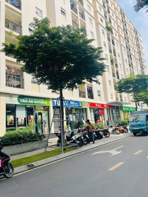 cho thuê căn shophouse cityland park hills quận gò vấp. giá thuê 13tr/tháng