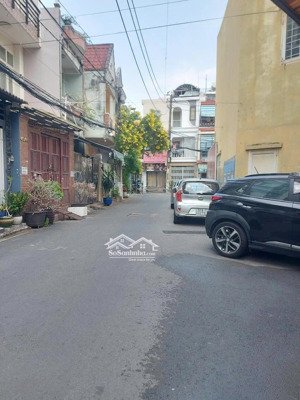 siêu phẩm! bán nhà ngay hxh huỳnh văn bánh, p13, pn, 4x13m, 4 tầng mới, 6pn, 11 tỷ. hđ thuê 30tr/th