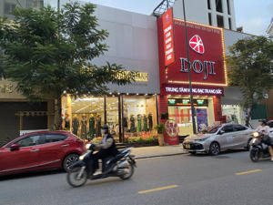 cho thuê nguyên căn bến nghé tp huế rất đẹp - 340m2