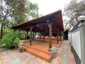 chính chủ bán biệt thự tại trung tâm tp bà rịa, thổ cư 360m2
