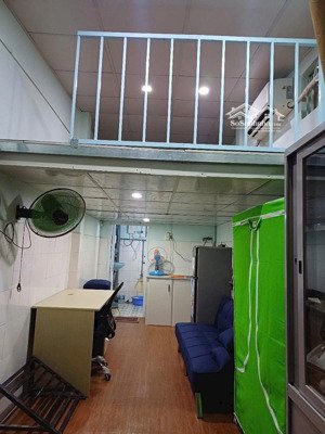 cho thuê lâu dài nhà xóm đạo giáo xứ bến cát, ngay chợ bến cát. full nội thất 2,5 triệu/tháng