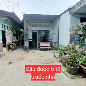 Nhà mới đẹp 2 phòng đậu được ô tô