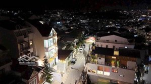 nhà phố lê hồng phong 80m2 ngang 6m 5 tầng cách chợ đà lạt 2km tiện làm khách sạn, chdv