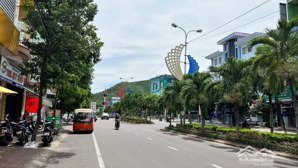 cho thuê nguyên căn sầm uất tttp vị trí đắc địa