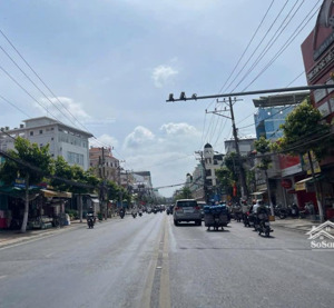 bán nhà kho mới đẹp đường trần hưng đạo, mỹ thạnh, long xuyên, an giang