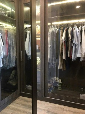 kẹt tiền cần bán 2 nhà khu biệt thự nine south nhà bè ,quận 7 đầy đủ nội thất,chỉ việc vào ở, shr