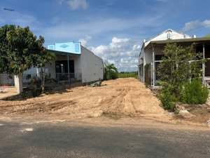 bán gấp giá rẻ gần biển 7x83m đường đinh công tráng chỉ 1,5 tỷ cho 602m2