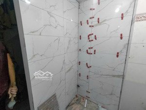 cho thuê nhà đường thuỵ khuê - gần chợ bưởi