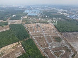 siêu dự án central point liền kề tthc bàu bàng. dt 80m2 giá 2tỷ550tr. sổ hồng riêng
