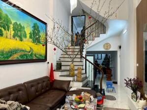 Đầu tư cho thuê phố Khâm Thiên, Đống Đa, 75m2, mặt tiền 5m, 2 THOÁNG, 10.5 tỷ