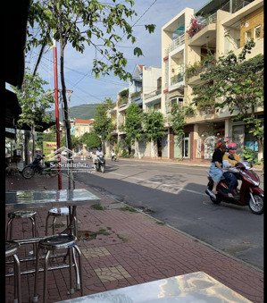 bán nhà mặt phố đường cần vương, quy nhơn